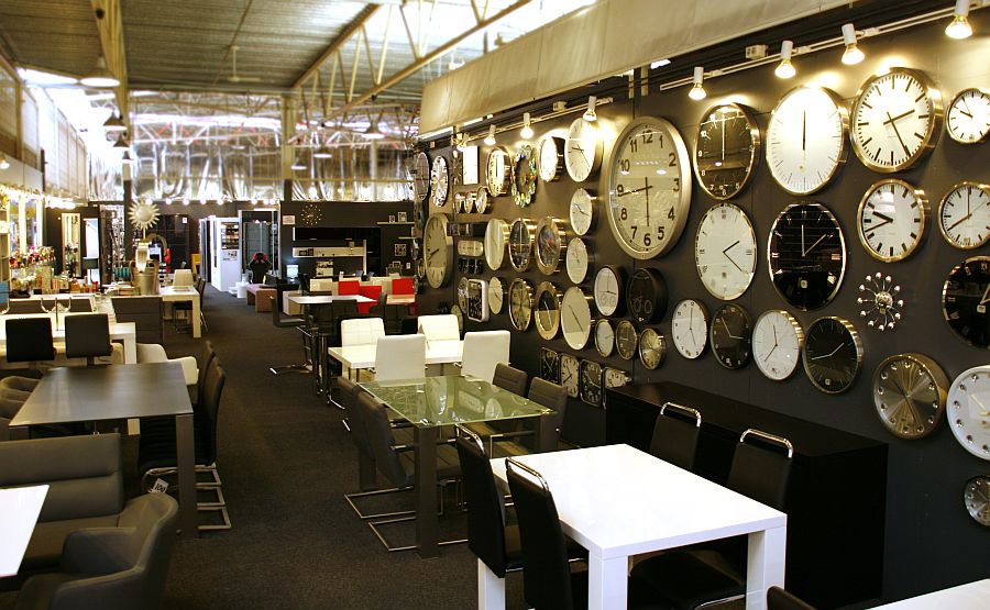 Onze unieke klokkenwand!